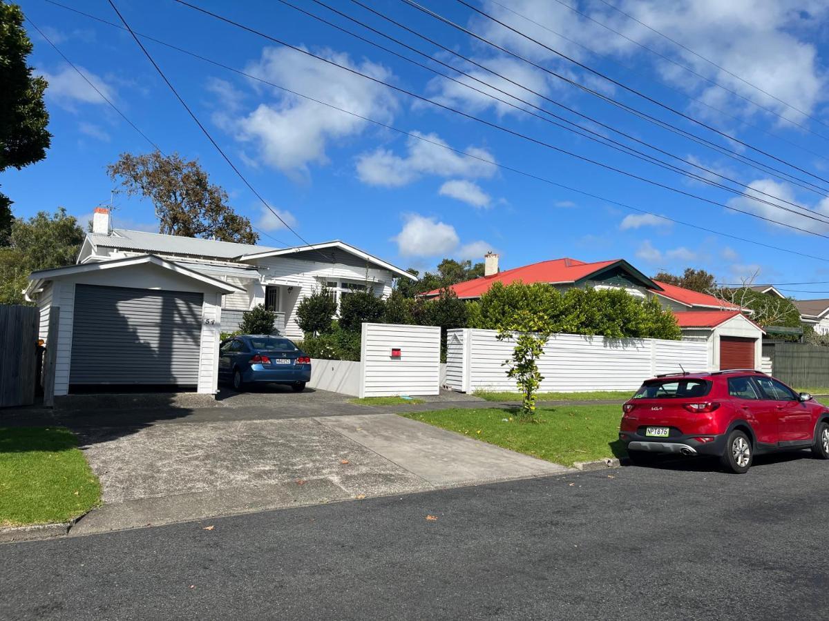 Bayswater Homestay Auckland Exterior photo